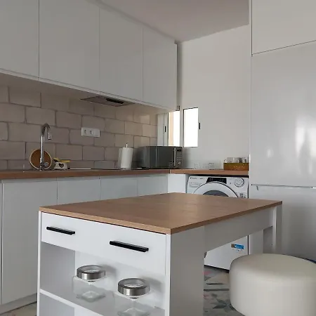 Eye Santa Clotilde דירה גרנדה