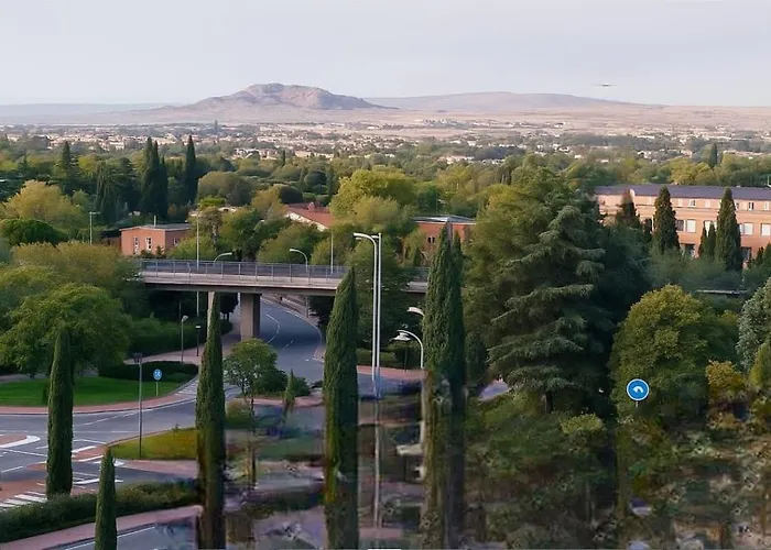 Eye Santa Clotilde *